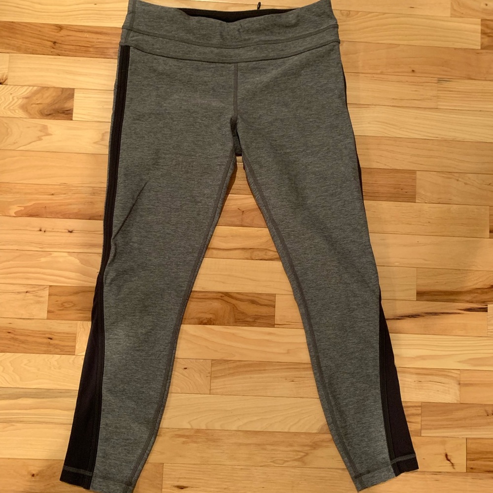 Lululemon grey running tights size 8 7/8 length